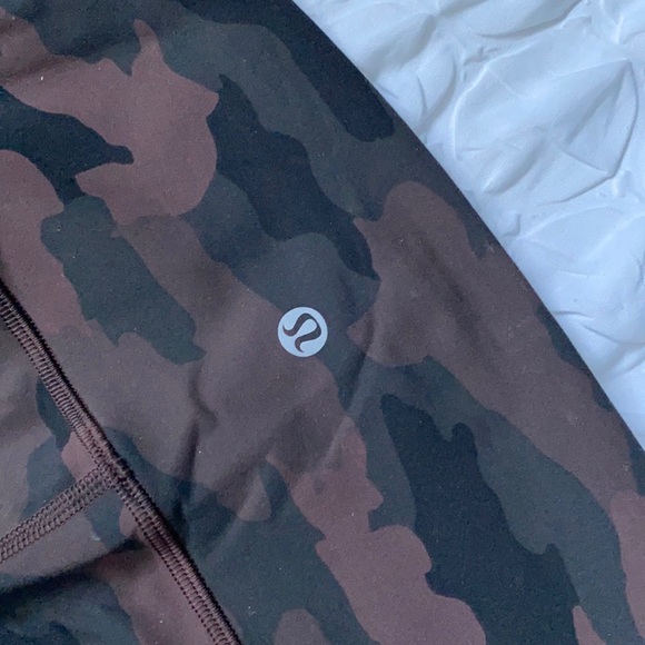 Lululemon wunder train leggings - Picture 2 of 5